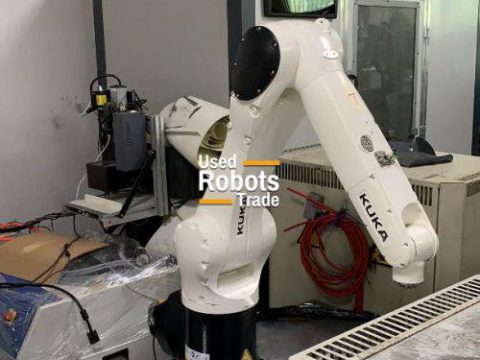 Robot in the industry doing work