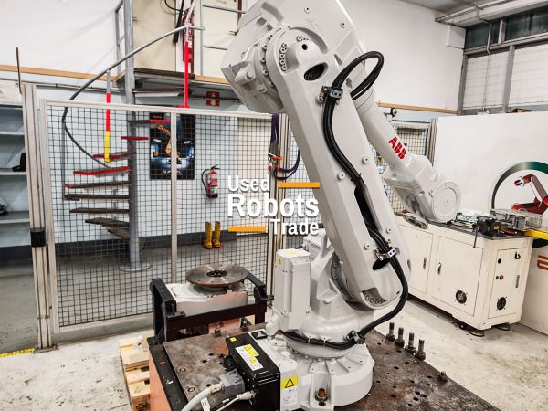 <?$this->content($robots, 'title', $lang)?>